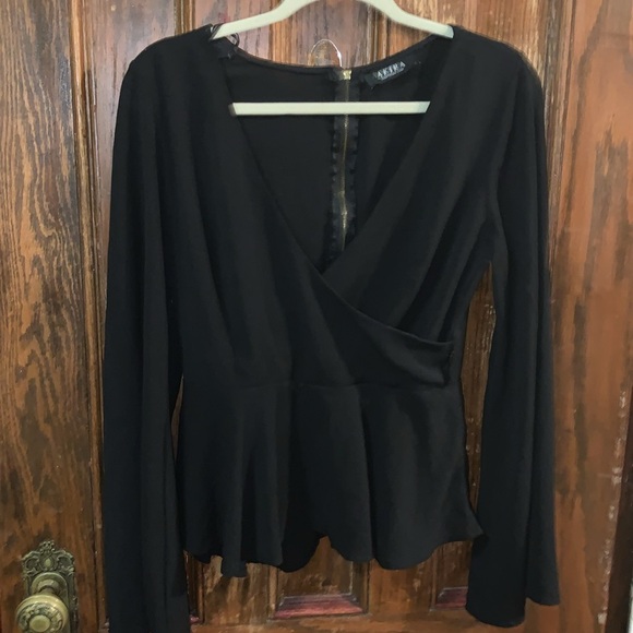 Akira Wrap Blouse - Picture 2 of 4